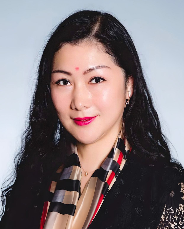 Dr. Huang